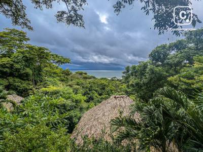Retiro de surf y yoga con 6 cabañas en 7,000 m² cerca de Playa Maderas, San Juan del Sur