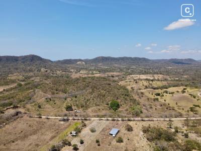 Terreno de 56,656 m² (14 acres) a 30 minutos de San Juan del Sur