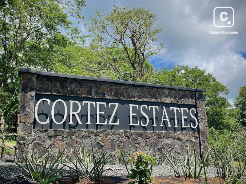 Lote de 1,924 m² con vista al mar en Cortez Estates, San Juan del Sur