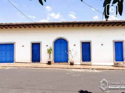 House for sale in Granada – 4 beds, 839 m²