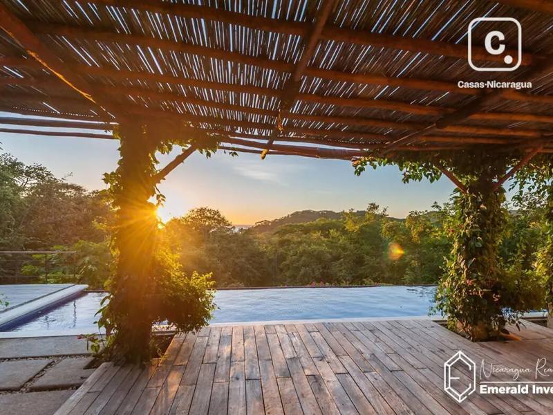 House for sale in San Juan del Sur, Rivas – 4 beds, 340 m²