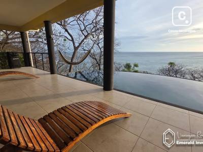 Casa de 3 habitaciones en 602.59 m² frente al mar en Paradise Bay, San Juan del Sur