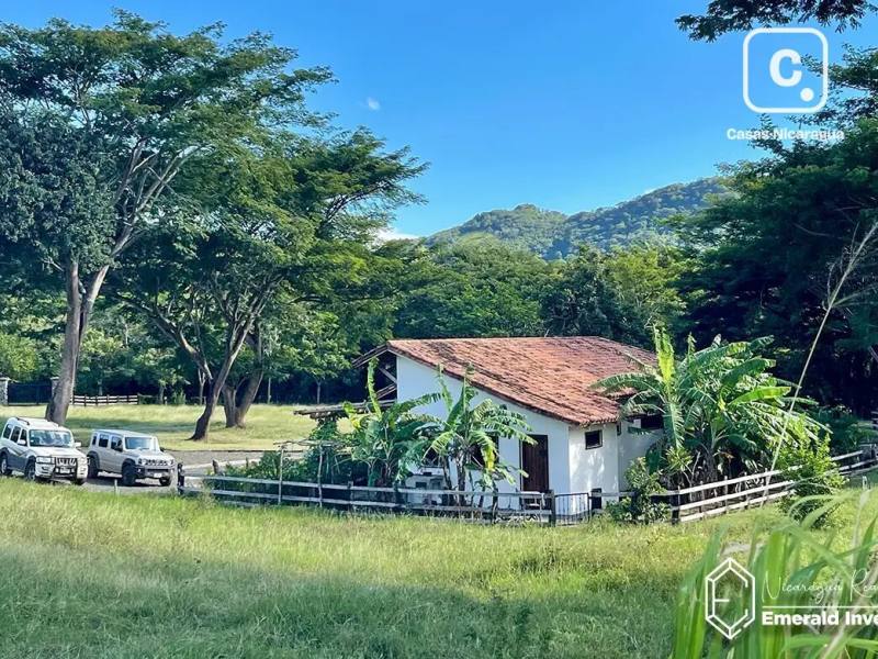 Farm for sale in San Juan del Sur, Rivas – 2 beds, 32,935 m²