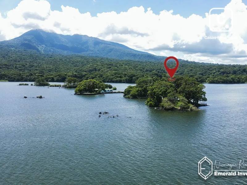 Lot for sale in Granada – 1,224 m²
