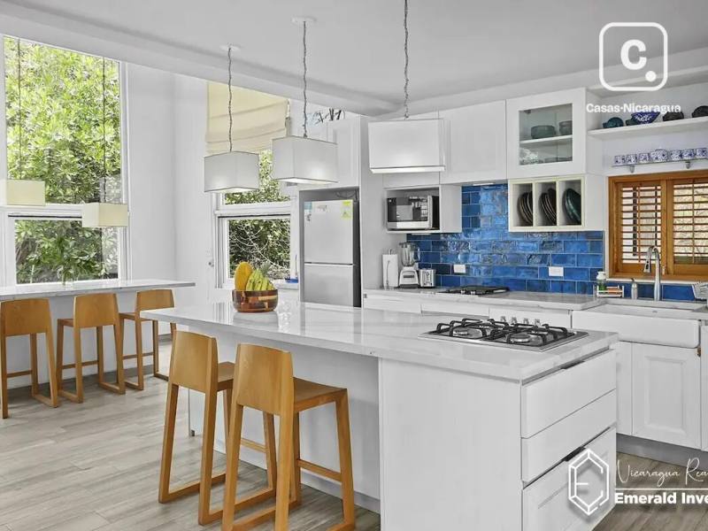 Beach house for sale in Tola, Rivas – 2 beds, 185 m²