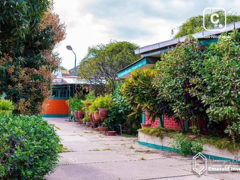 Hotel de 21 habitaciones en 2,305 m² cerca del centro de Estelí