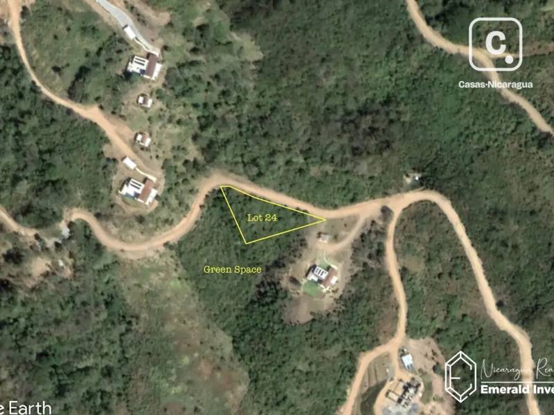 Lote de 2,046 m² con vista al mar en Big Sky Ranch, San Juan del Sur