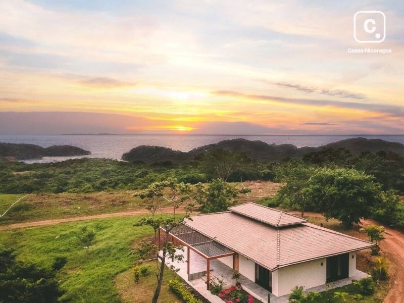 Casa en venta en San Juan del Sur, Rivas – 2 hab