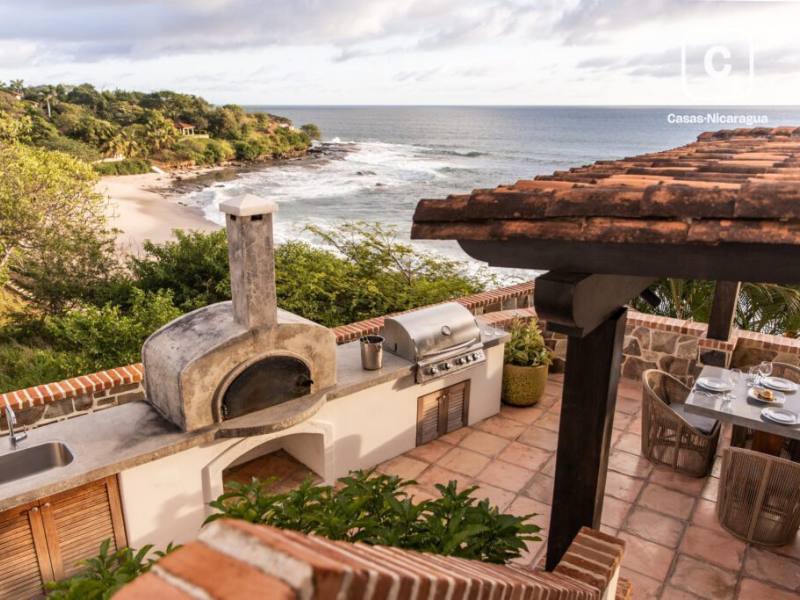 Casa de playa en venta en Tola, Rivas – 5 hab, 459 m²