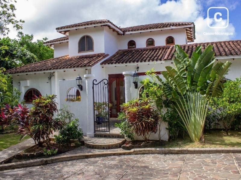 Casa en venta en San Juan del Sur, Rivas – 4 hab, 630 m²