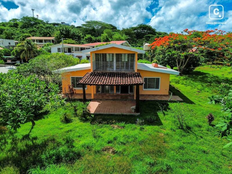 Casa en venta en San Juan del Sur, Rivas – 4 hab, 2,004 m²