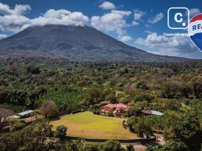 Casa en venta en Isla de Ometepe, Rivas – 4 hab