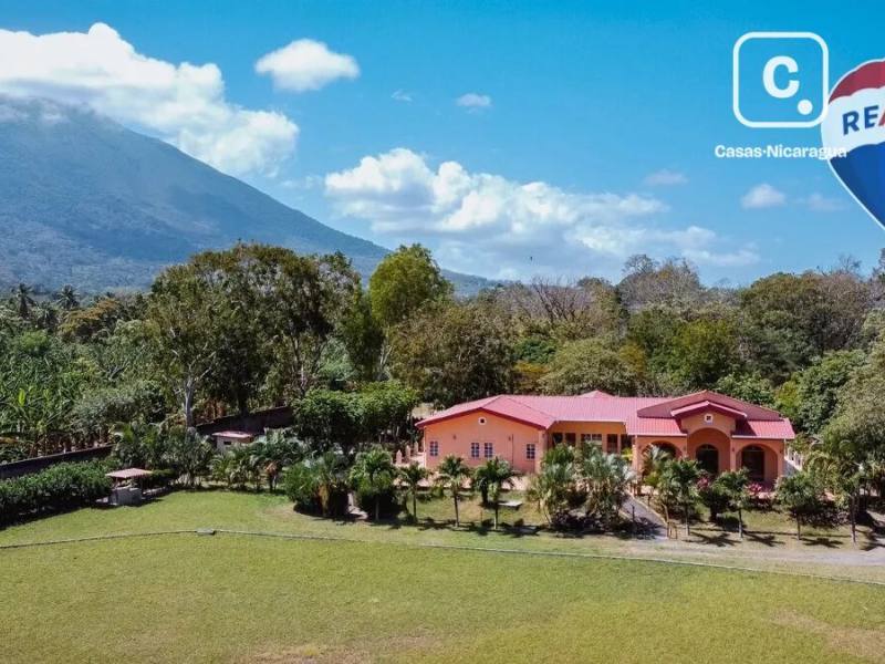 House for sale in Isla de Ometepe, Rivas – 4 beds