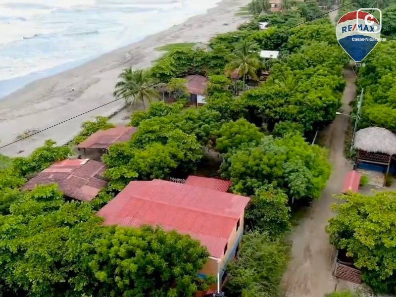 Beach house for sale in Villa el Carmen, Managua – 2 beds, 704 m²