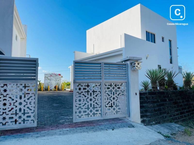 Casa en venta en San Juan del Sur, Rivas – 3 hab, 180 m²