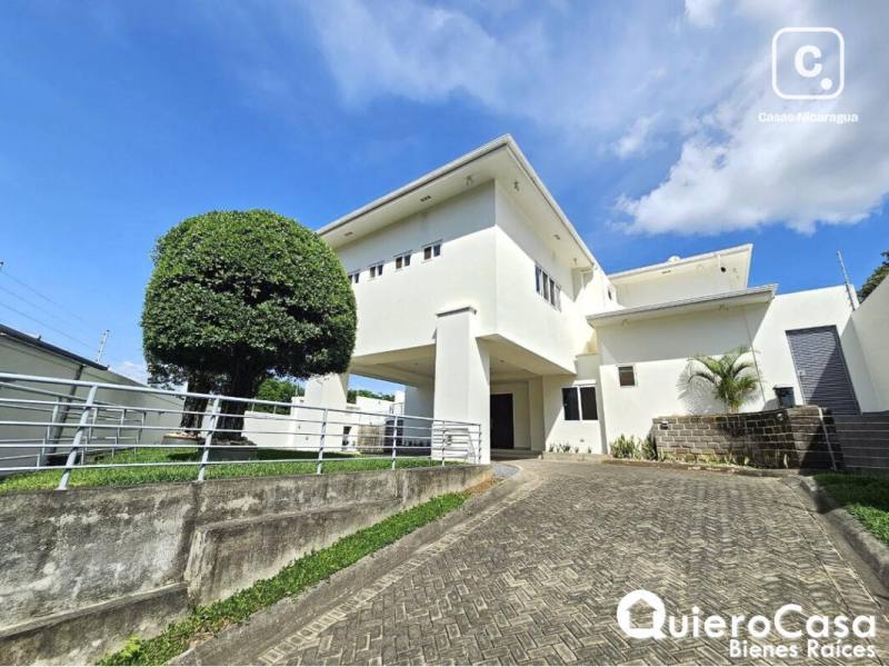 Casa en venta en Santo Domingo, Managua – 4 hab, 560 m²