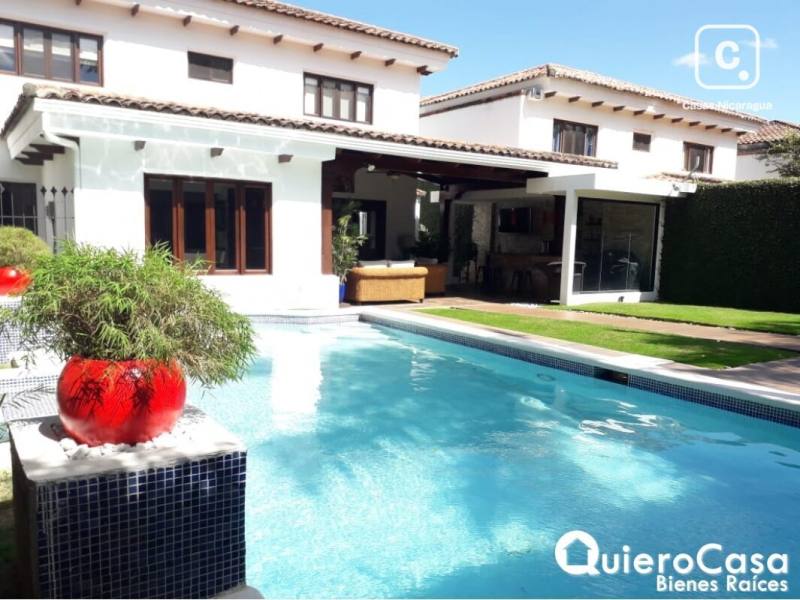 House for rent in Las Colinas, Managua – 3 beds, 320 m²