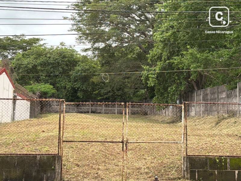 House for rent in Villa Fontana, Managua – 1,000 m²
