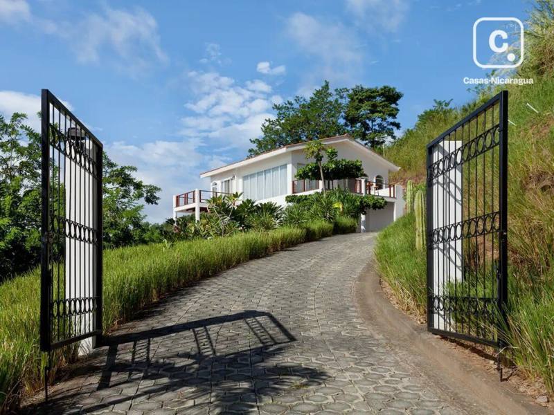 House for sale in San Juan del Sur, Rivas – 3 beds, 200 m²