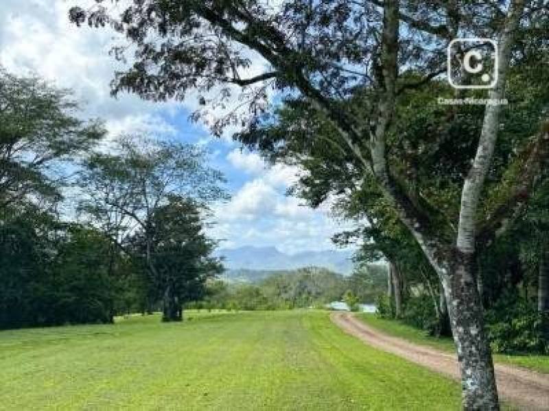 Casa en venta en Boaco – 2 hab, 1 m²