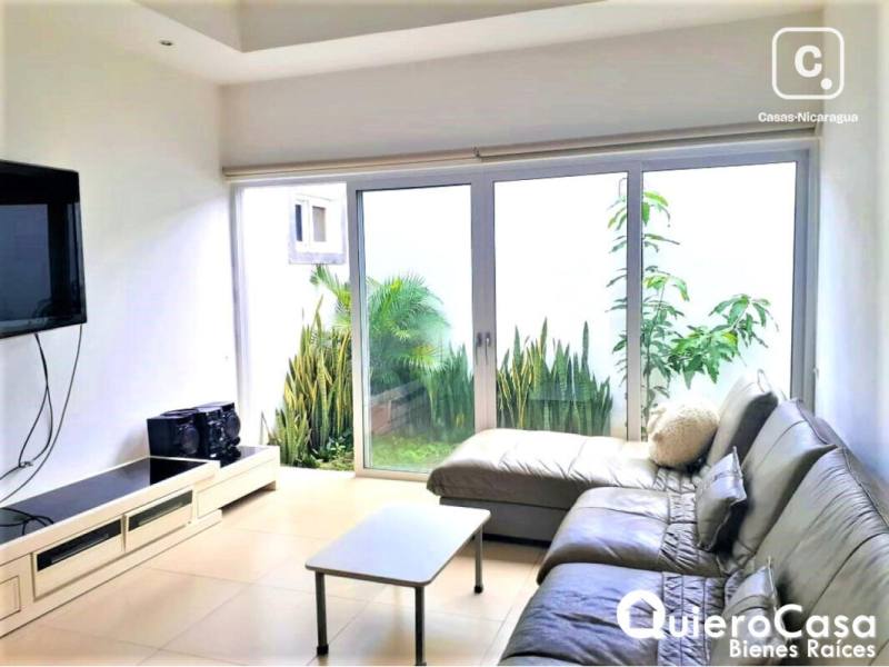Casa en venta en Santo Domingo, Managua – 3 hab, 280 m²