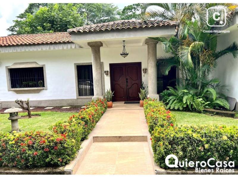 Casa en venta en Carretera Vieja a León, Managua – 3 hab, 285 m²