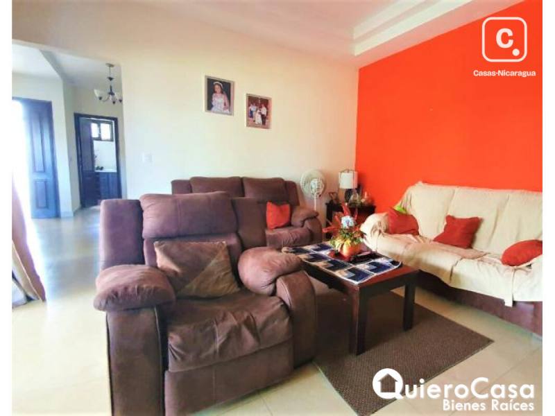 Casa en venta en Las Colinas, Managua – 4 hab, 320 m²