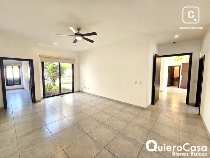 House for rent in Santo Domingo, Managua – 4 beds, 350 m²