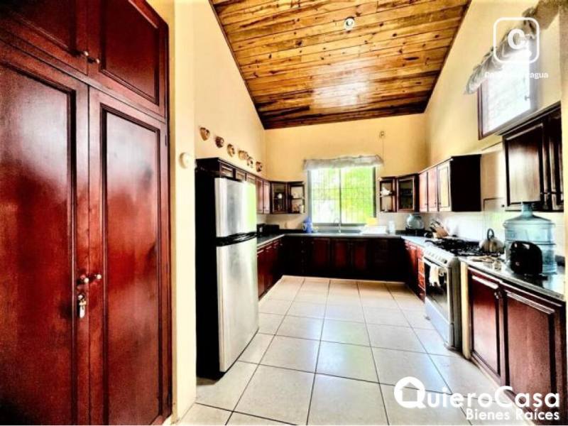 Casa en venta en Villa Fontana, Managua – 4 hab, 500 m²