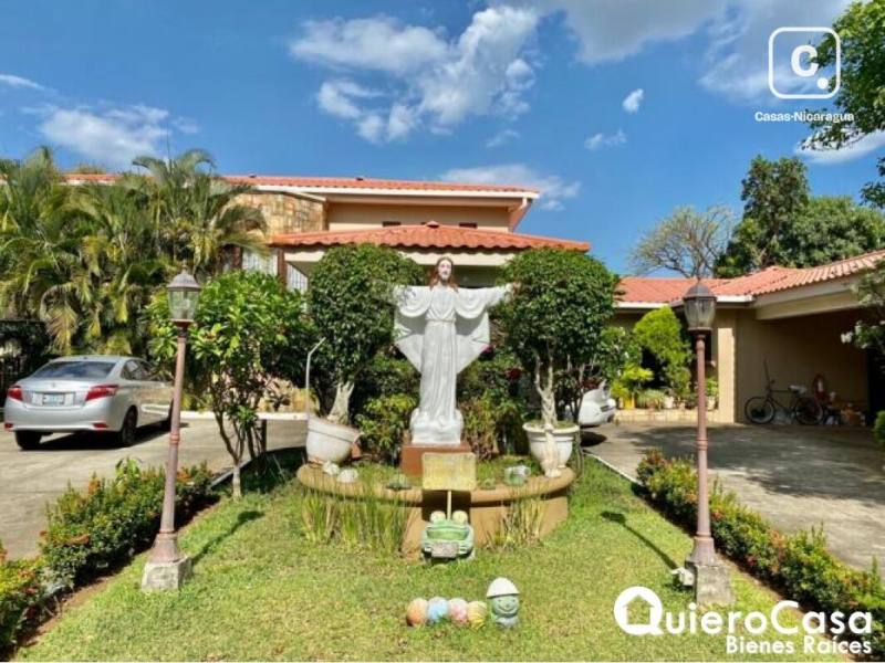 Casa en venta en Villa Fontana, Managua – 5 hab, 546 m²