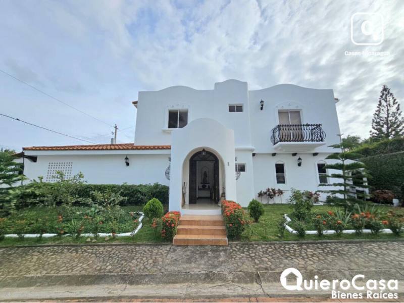 Casa en venta en Santo Domingo, Managua – 4 hab, 270 m²