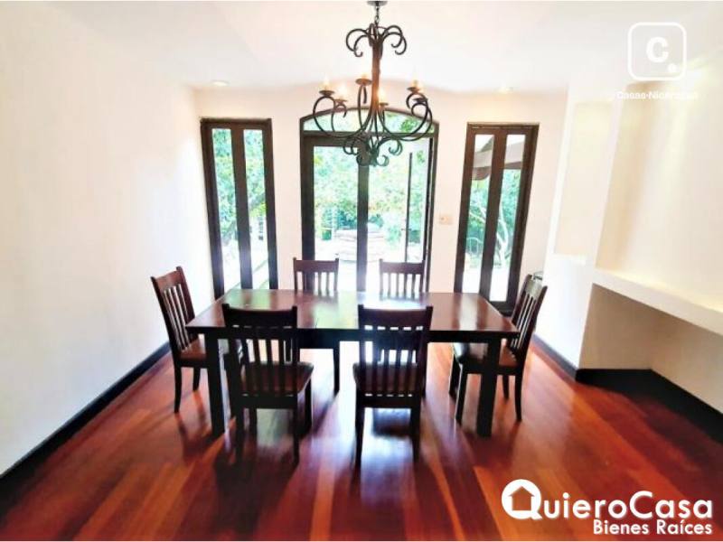 Casa en venta en Villa Fontana, Managua – 4 hab, 487 m²