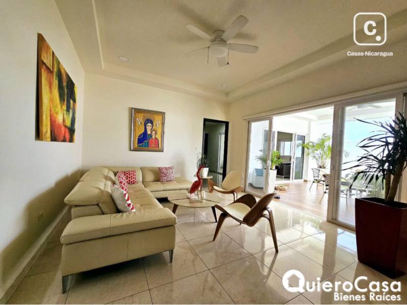 Casa en alquiler en Las Colinas, Managua – 3 hab, 470 m²