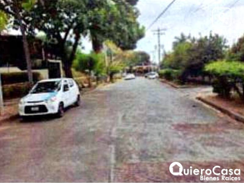 Casa en venta en Los Robles, Managua – 3 hab, 763 m²