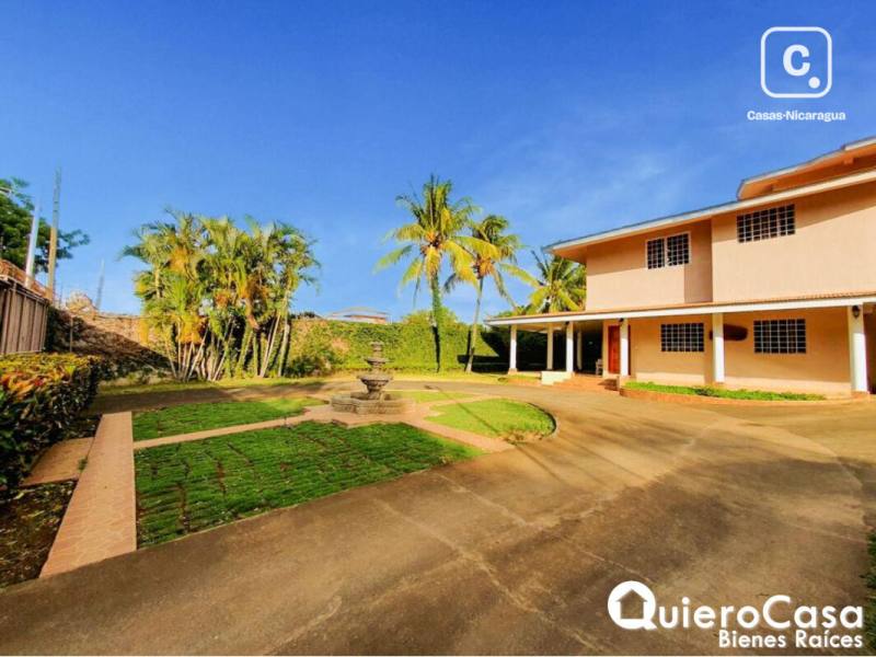 Casa en venta en Carretera Vieja a León, Managua – 4 hab, 555 m²