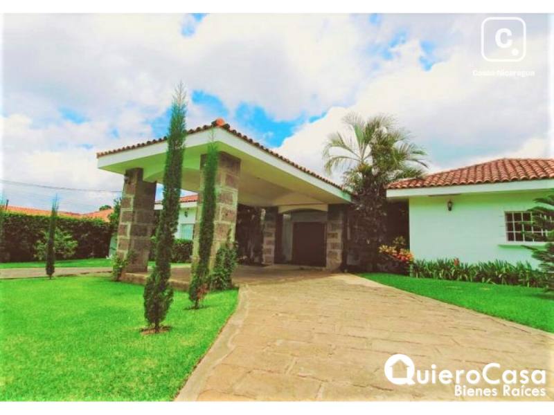 Casa en venta en Santo Domingo, Managua – 4 hab, 420 m², US$ 419,000