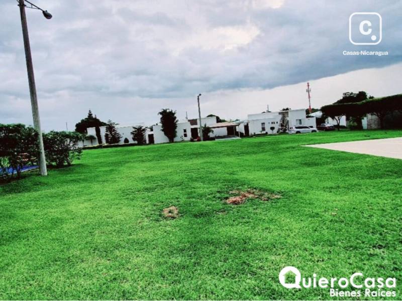 Casa en venta en Las Colinas, Managua – 3 hab, 212 m²
