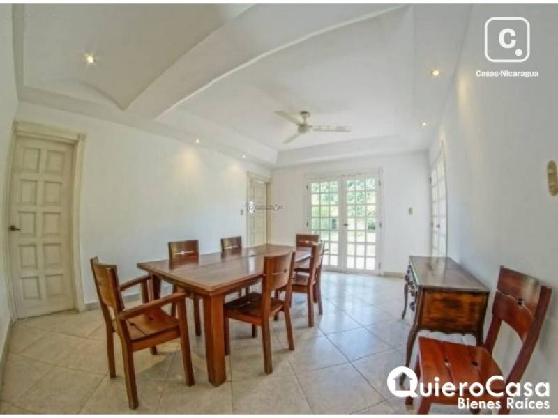 Casa en venta en Managua – 4 hab, 340 m²
