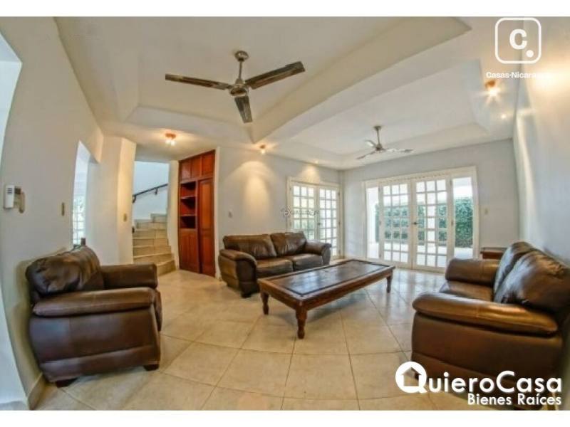 Casa en venta en Managua – 4 hab, 340 m²
