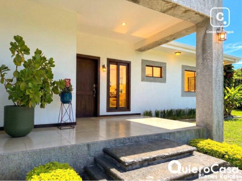 House for rent in Santo Domingo, Managua – 4 beds, 420 m²