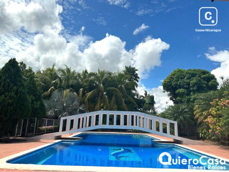 Casa en venta en Las Colinas, Managua – 4 hab, 380 m²