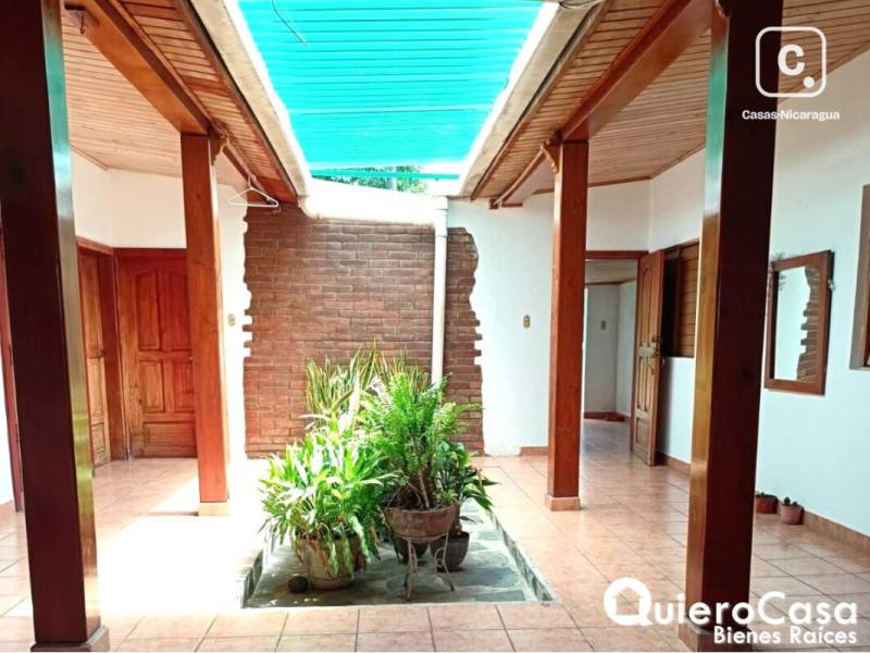 Casa en venta en Colonia Managua, Managua – 5 hab, 300 m²