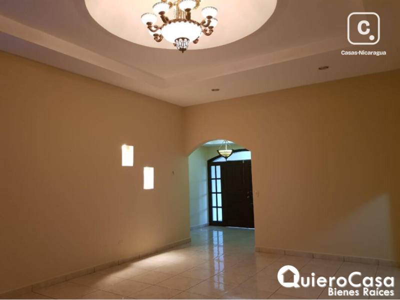 Casa en venta en Las Colinas, Managua – 4 hab, US$ 380,000