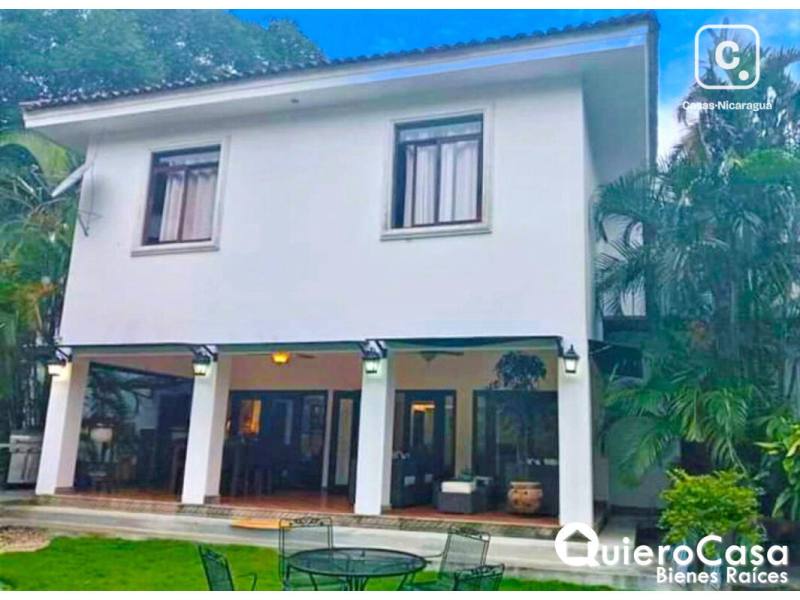 Casa en venta en Villa Fontana, Managua – 4 hab, 336 m²