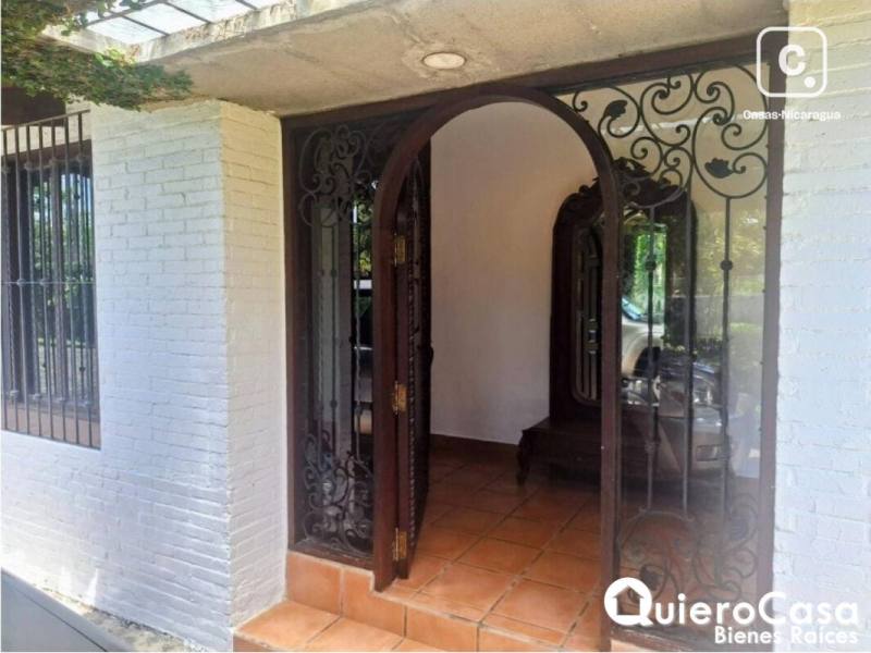 Casa en venta en Las Colinas, Managua – 3 hab, 600 m²