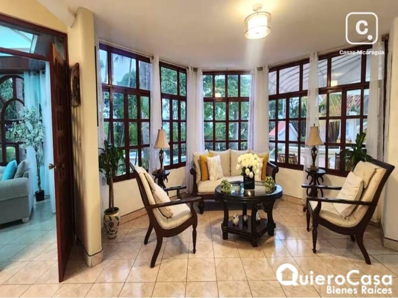 Casa en venta en Carretera Masaya, Managua – 3 hab, US$ 495,000