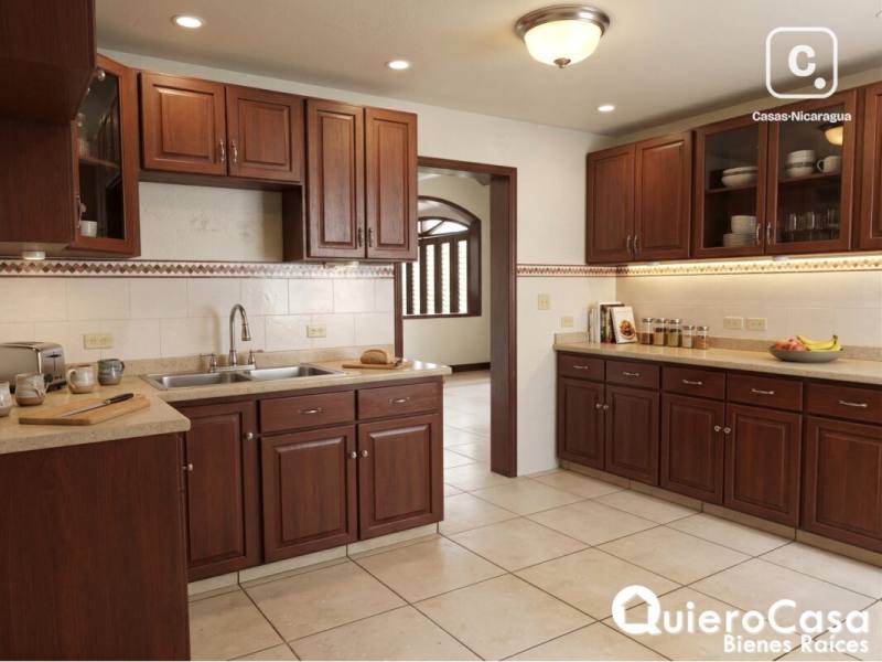 Casa en alquiler en Santo Domingo, Managua – 4 hab, 500 m²