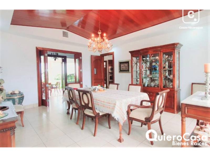 House for rent in Santo Domingo, Managua – 4 beds, 625 m²