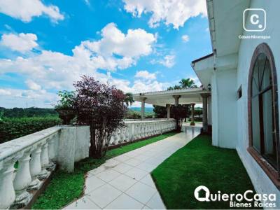 Casa en alquiler en Villa Fontana, Managua – 8 hab