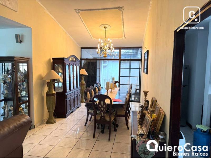 Casa en alquiler en Las Colinas, Managua – 3 hab, US$ 1,700/mes